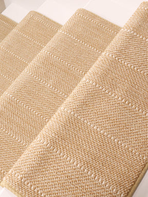 Oak Valley Wool Herringbone - Tread