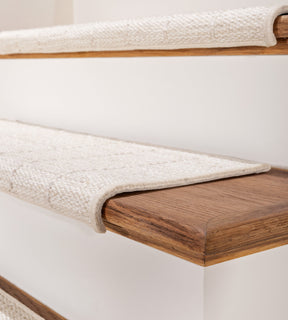 Oak Valley Tailored Square - Tread