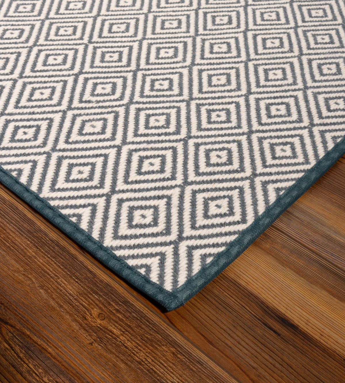 Oak Valley Wool Diamond - Runner